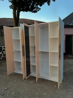 Kabati La Milango Mitano La Nguo