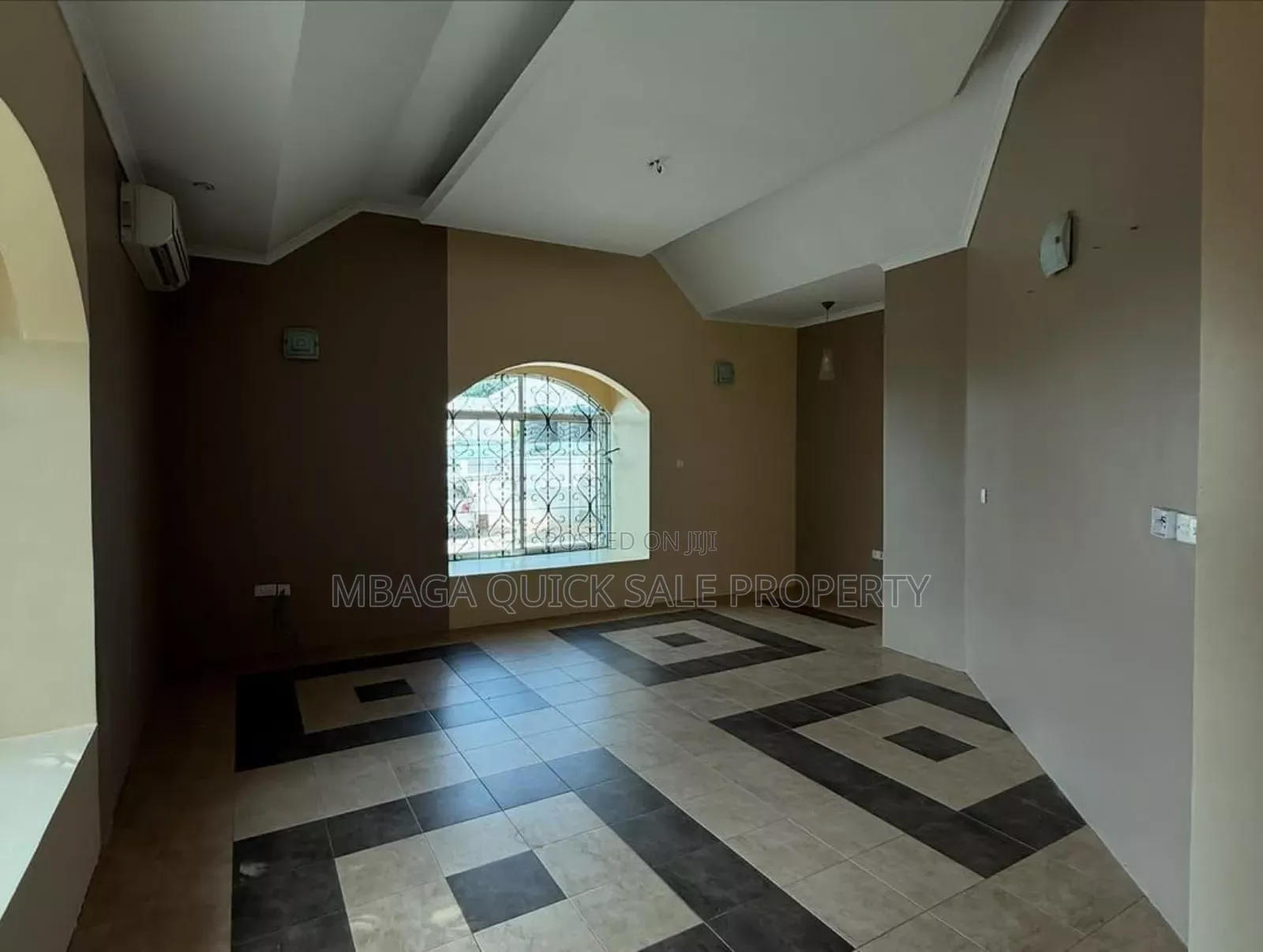4bdrm House in Goba Ulomi for rent