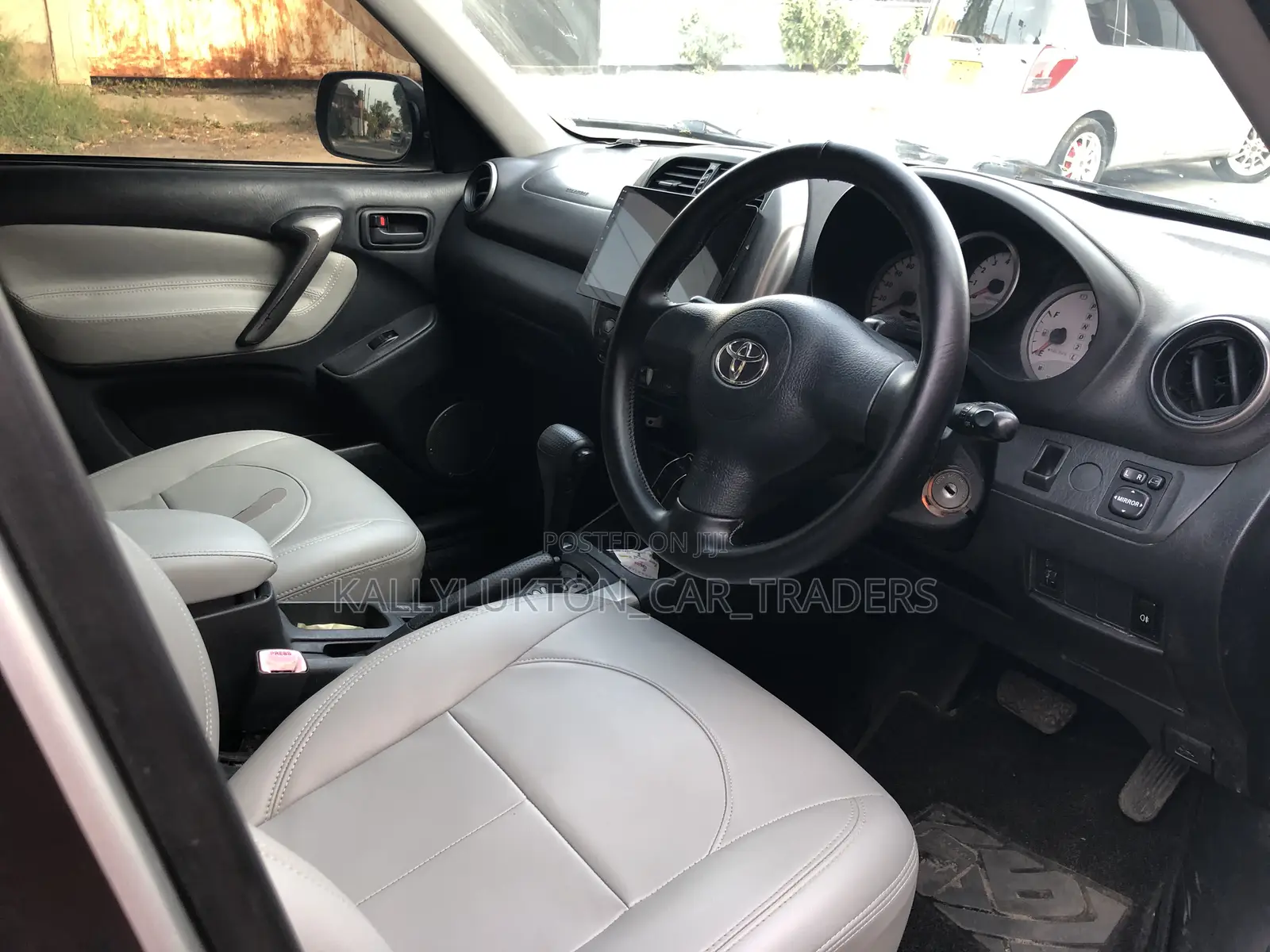 Toyota RAV4 2004 Silver