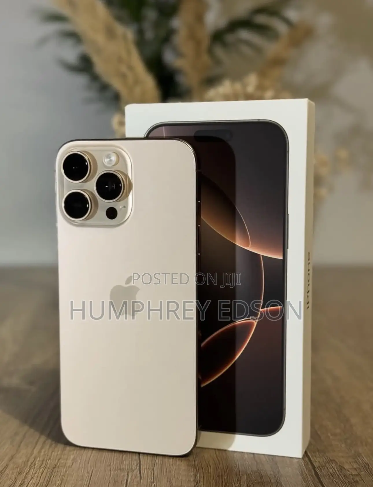 New Apple iPhone 16 Pro Max 256 GB Gold