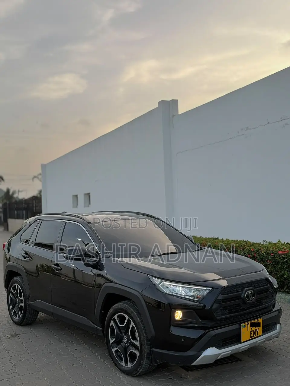 Toyota RAV4 Adventure AWD 2020 Black