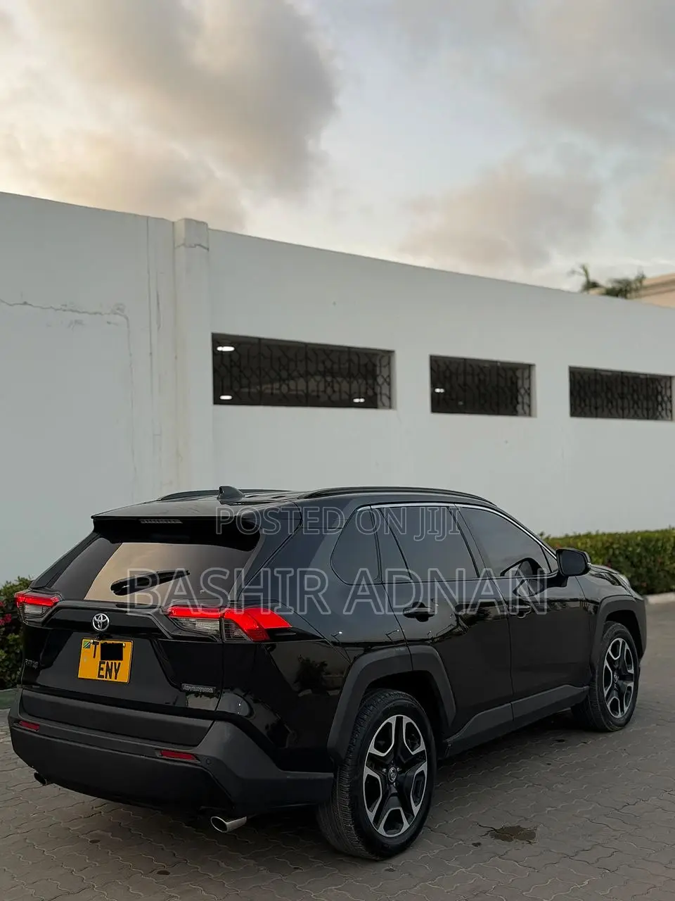 Toyota RAV4 Adventure AWD 2020 Black