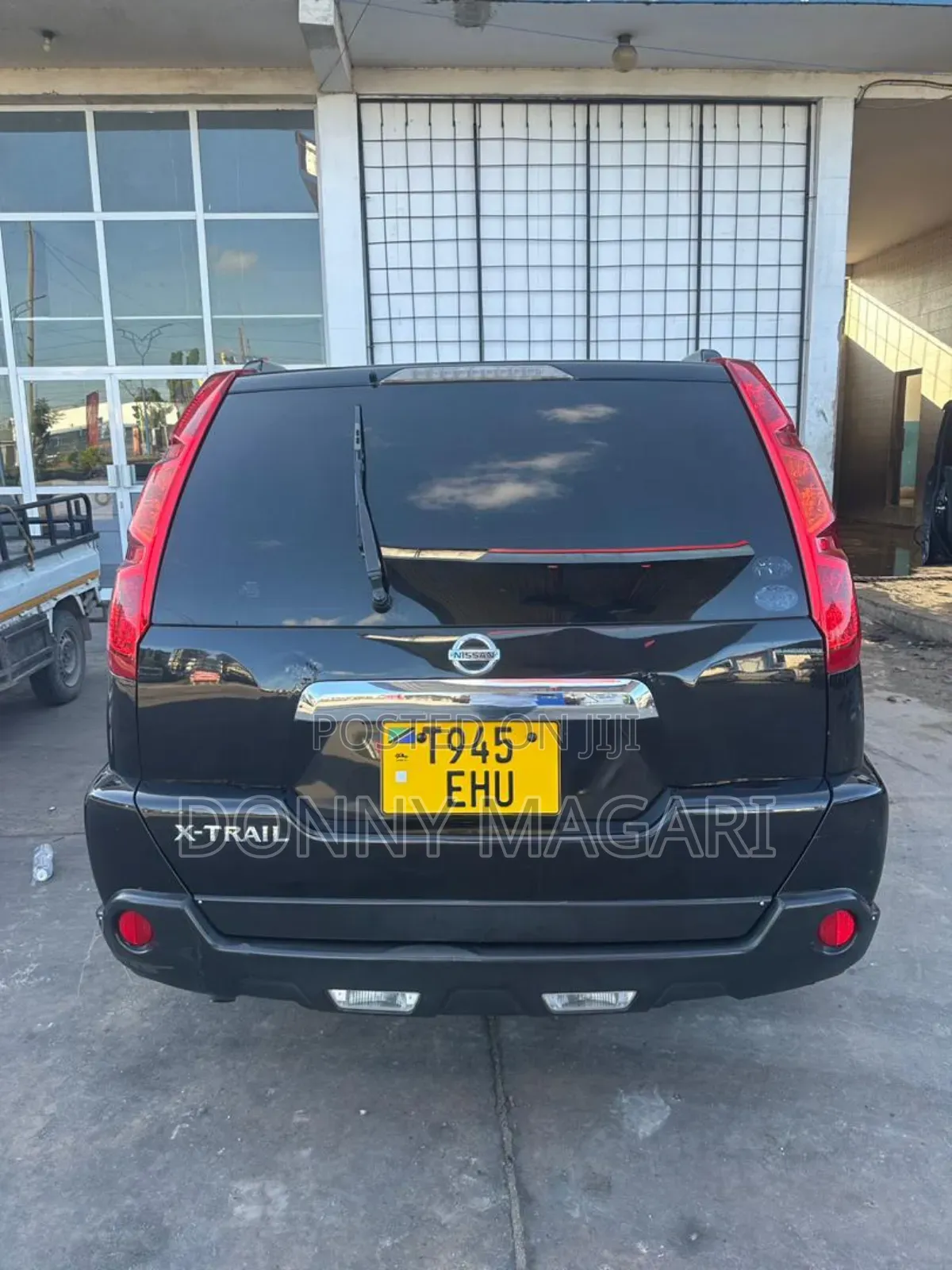 Nissan X-Trail 2010 Black