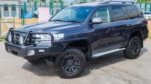 Toyota Land Cruiser 2020 Gray