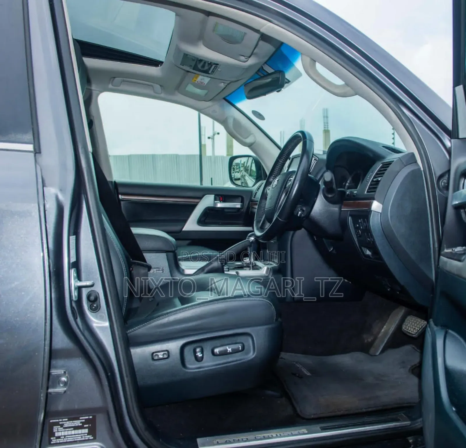 Toyota Land Cruiser 2020 Gray