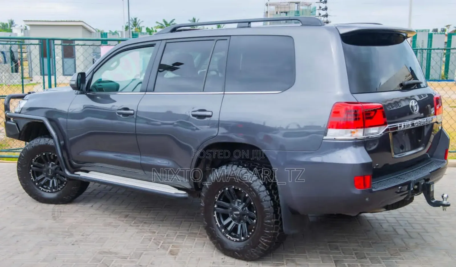 Toyota Land Cruiser 2020 Gray