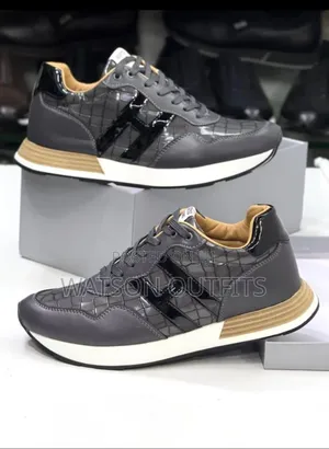 Men's Leather Sneaker Shoes Typically Very Best Made in Italy