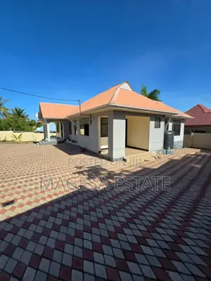4bdrm House in Goba for sale