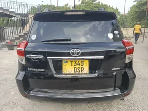 Toyota Vanguard 2010 Black