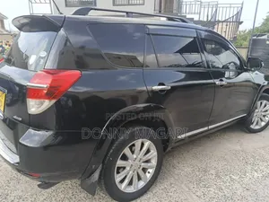 Toyota Vanguard 2010 Black