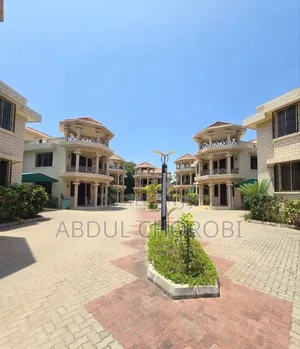 4bdrm Villa in Masaki for rent