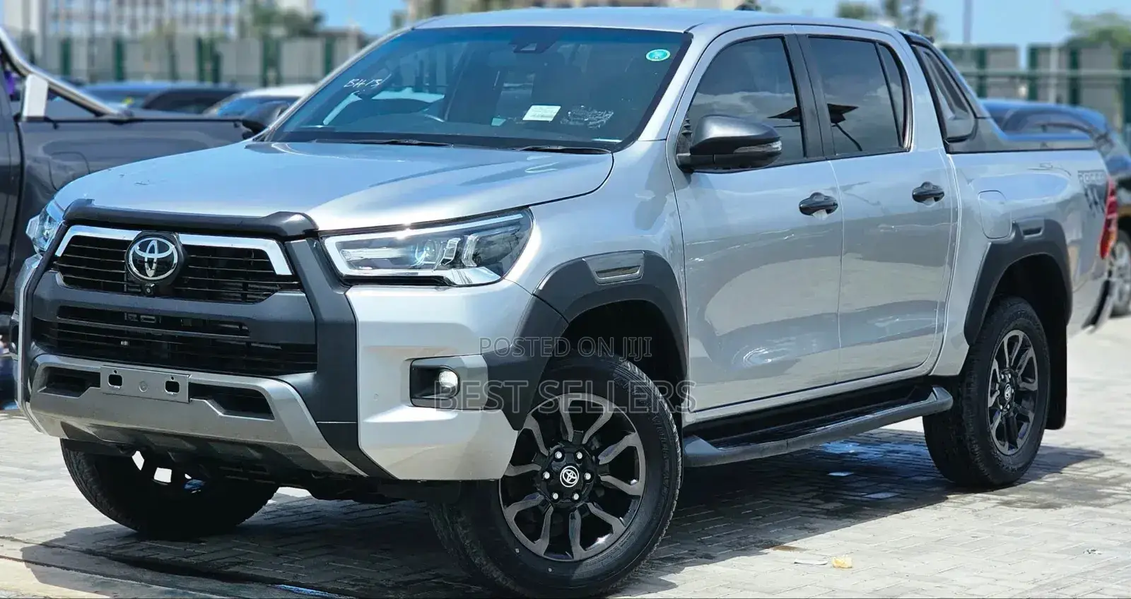 Toyota Hilux Revo Double Cab Deisel 2.4 AWD 2021 White