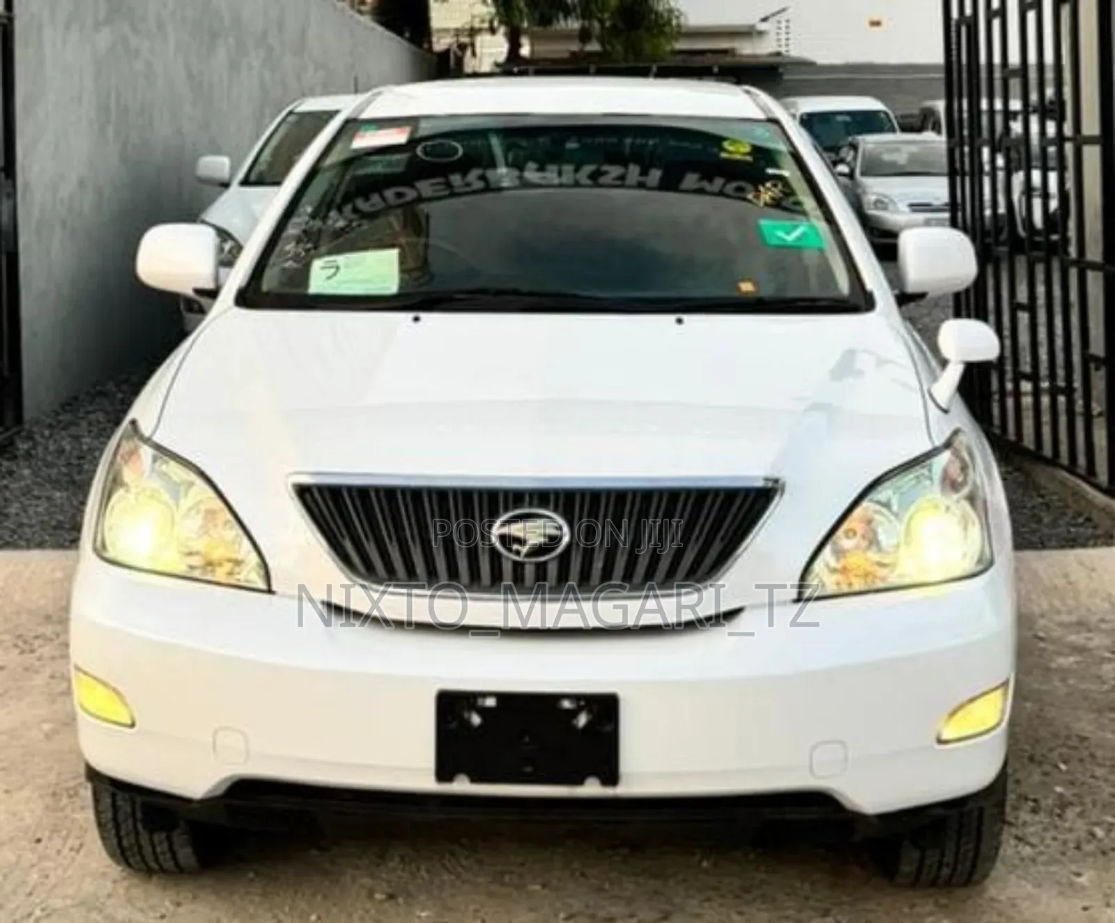 Toyota Harrier 2006 White