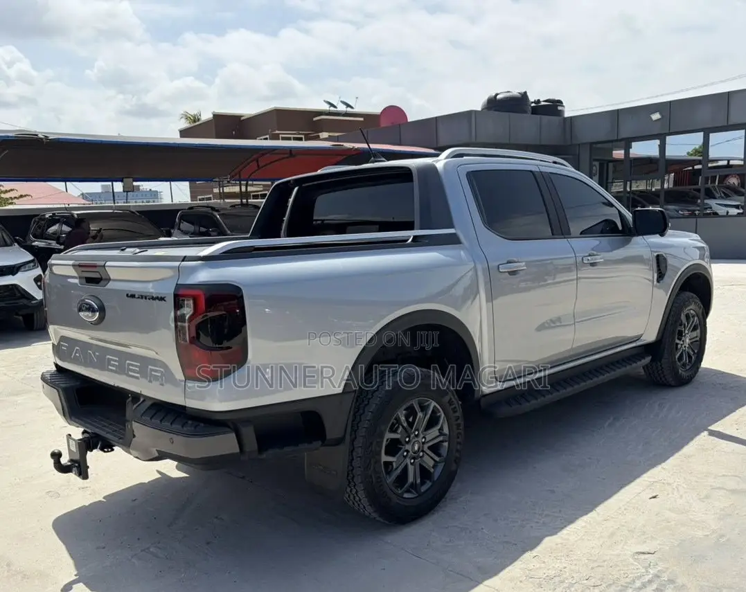 Ford Ranger 2025 Silver