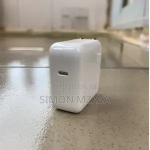 Original Apple 30w Usb-C Charger Used Mac – Clean Power Output Adapter