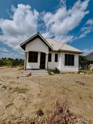 3bdrm House in Madale Center, Kinondoni for sale