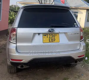 Subaru Forester 2009 Silver