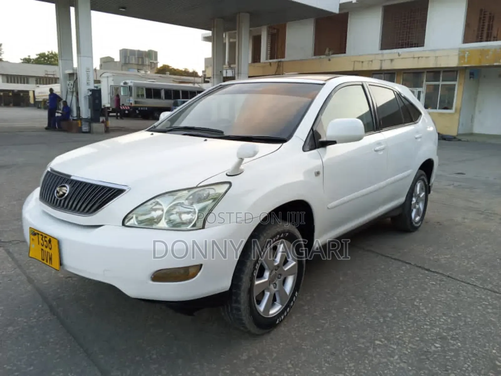 Toyota Harrier 2.4 2005 White