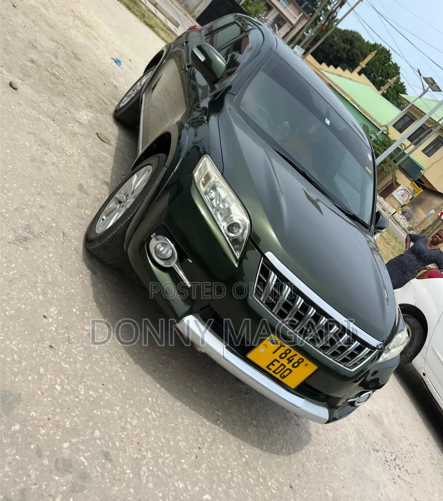 Toyota Vanguard 2010 Green
