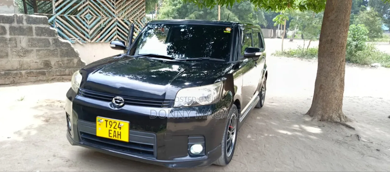 Toyota Corolla Rumion 2010 Black