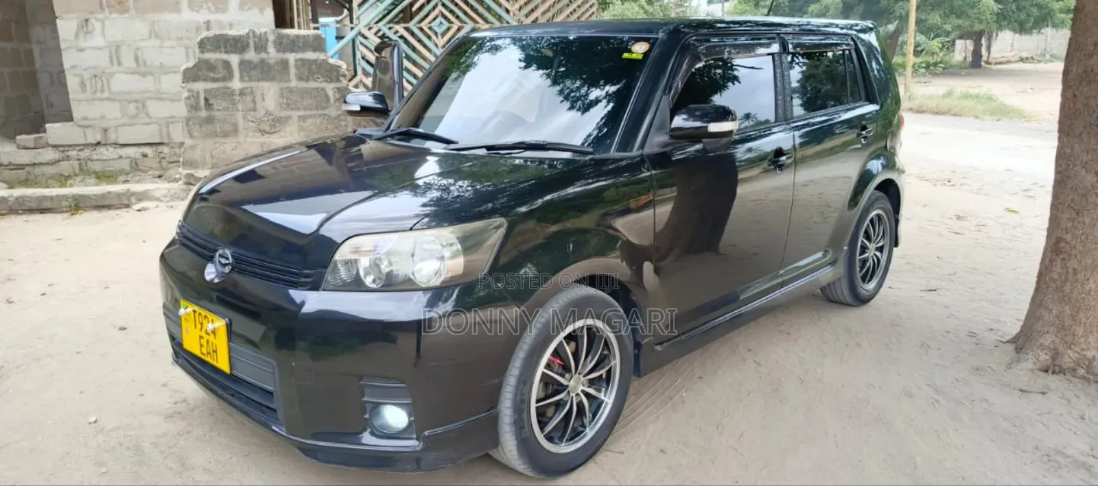 Toyota Corolla Rumion 2010 Black
