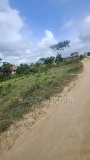 Land for Sale in Mbez 3heka