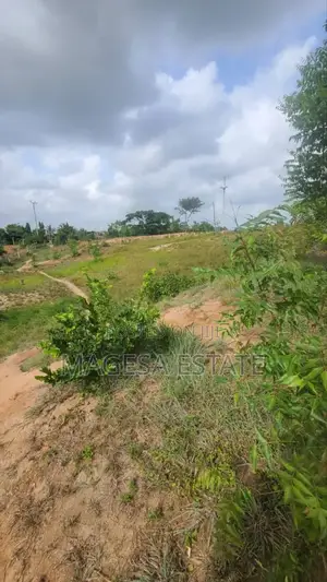 Land for Sale in Mbez 3heka