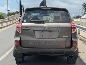 Toyota RAV4 2.4 2008 Gray