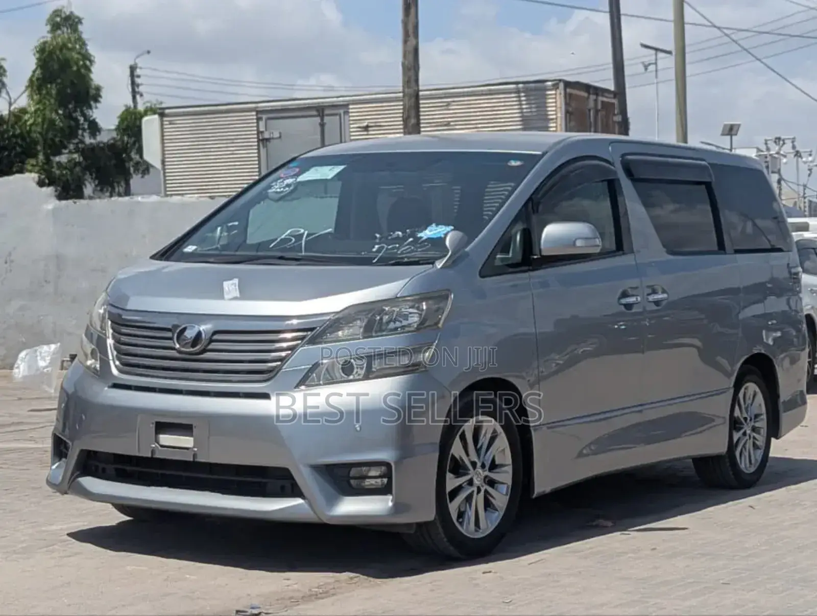 Toyota Vellfire 2008 Silver