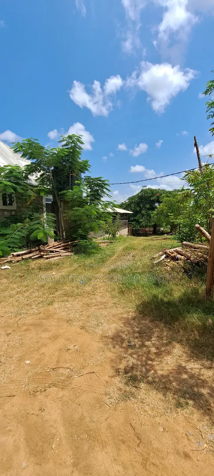Shamba La Ekari Tatu Linauzwa Bunju A