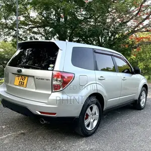 Subaru Forester 2009 Silver