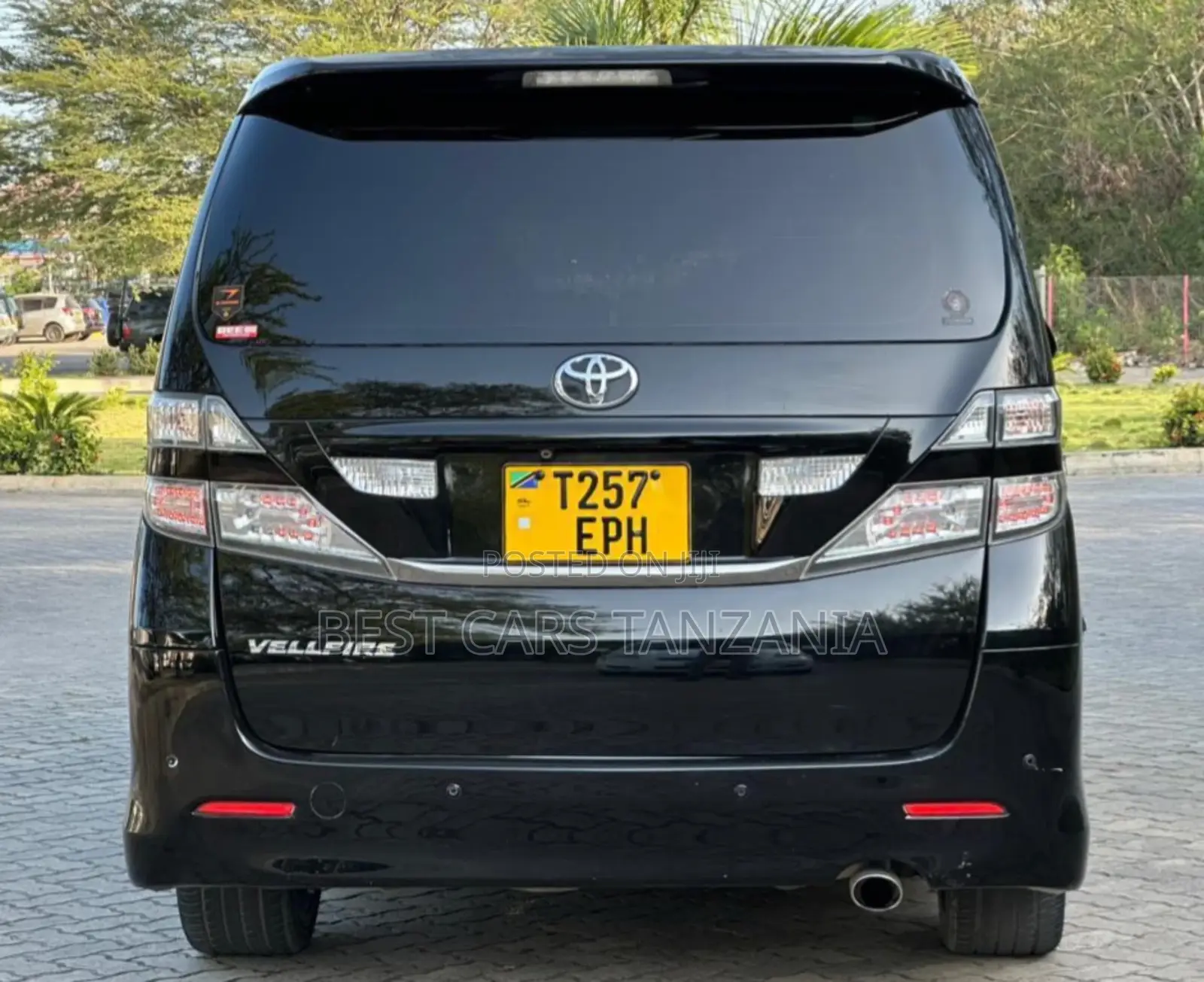 Toyota Vellfire 2010 Black
