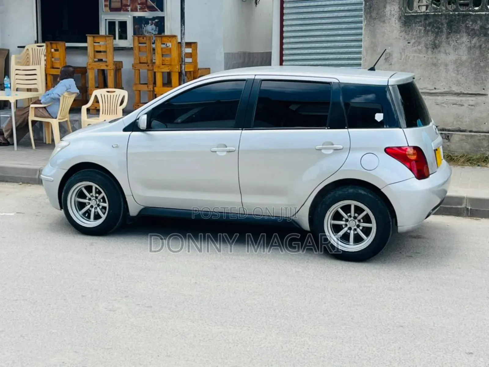 Toyota IST 2003 Silver