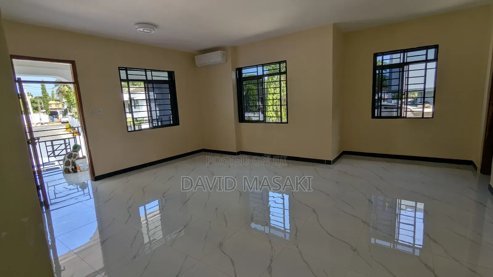 7bdrm House in Villa, Masaki for rent
