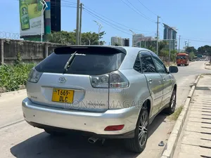 Toyota Harrier 2005 Silver