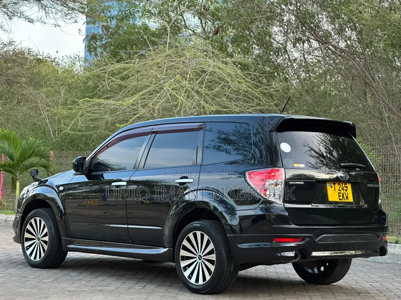Subaru Forester 2011 Black