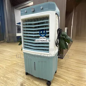 Ailyons Aircooler 23 Liters 
*Ice Packs