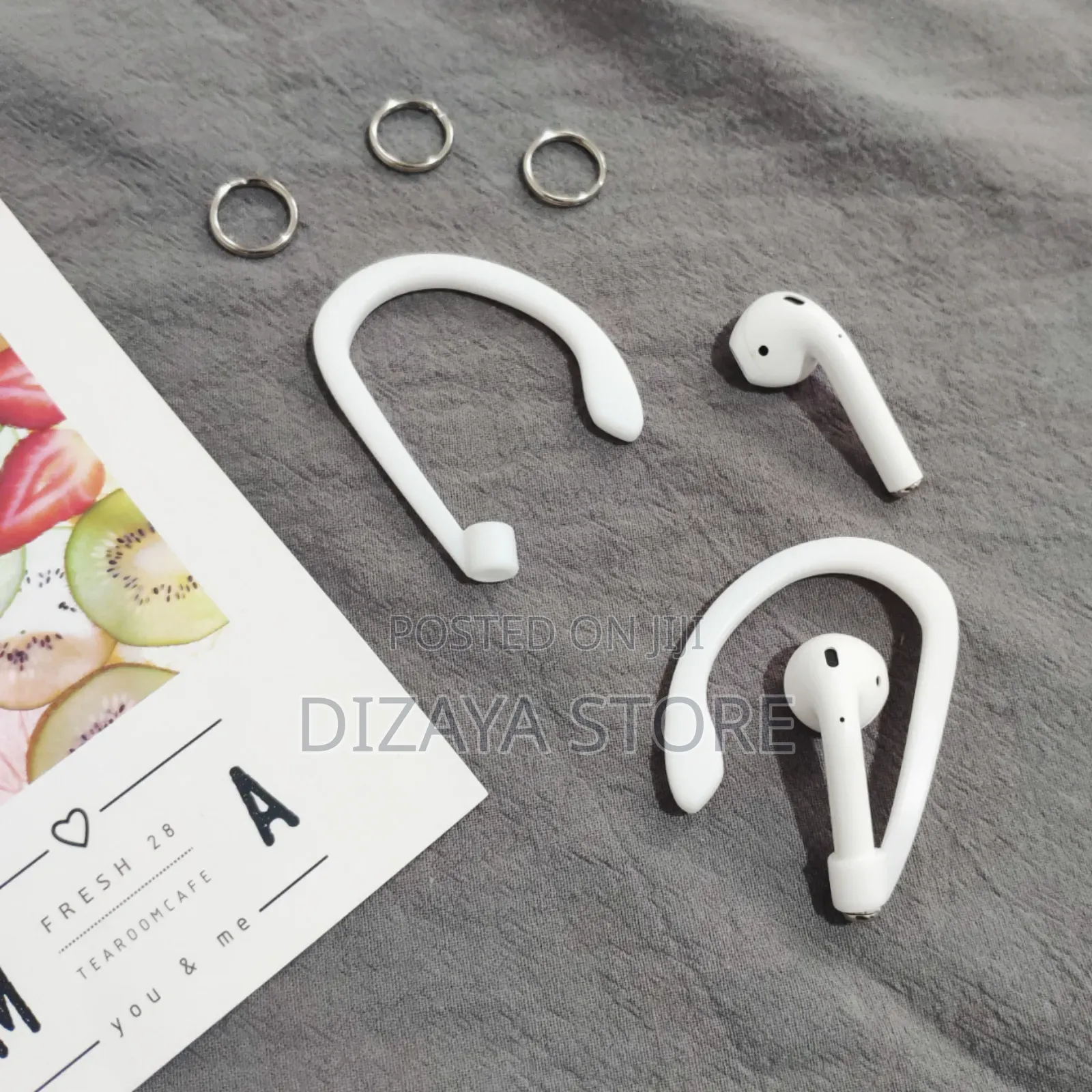 Earphone Holder