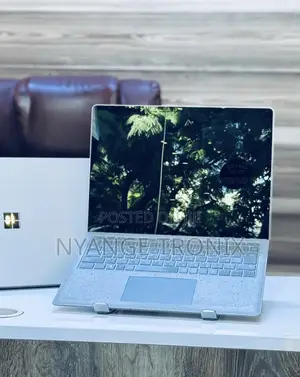 Laptop Microsoft Surface Laptop 2 8GB Intel Core I5 SSD 256GB