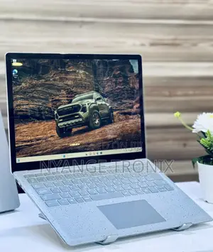 Laptop Microsoft Surface Laptop 2 8GB Intel Core I5 SSD 256GB