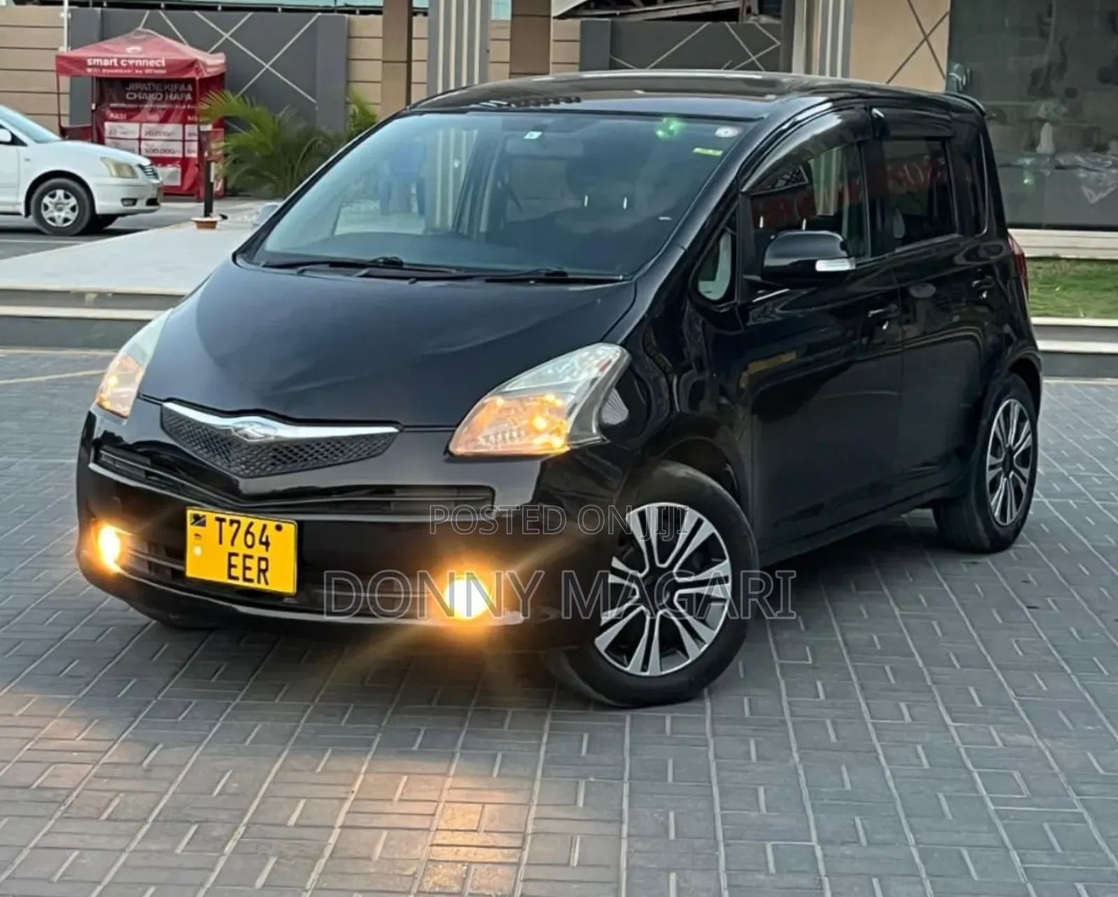 Toyota Ractis 1.5 AWD 2007 Black