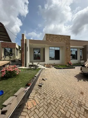 3bdrm House in Goba for sale