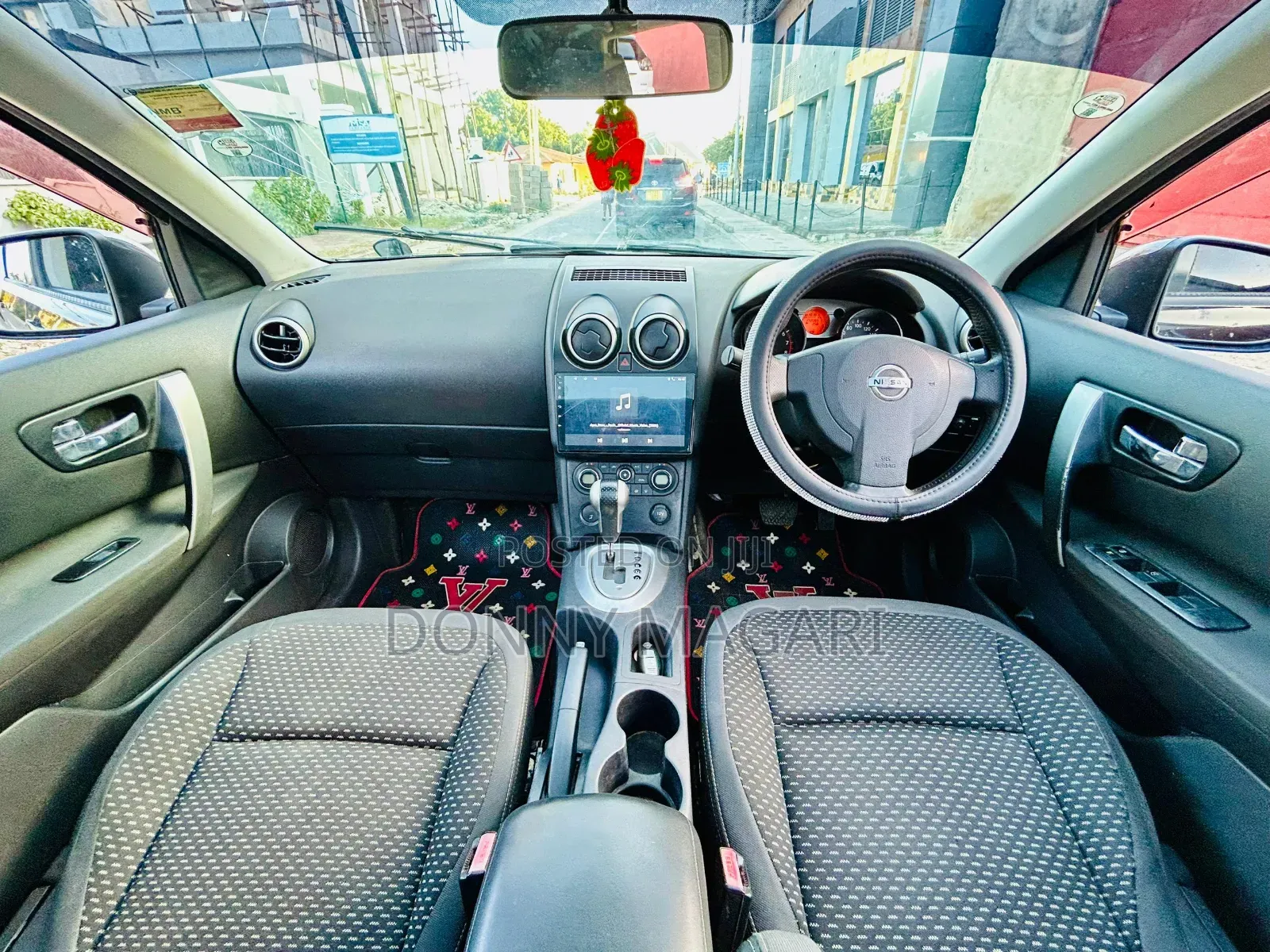Nissan Dualis 2010 Black