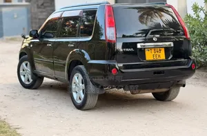 Nissan X-Trail 2005 Black