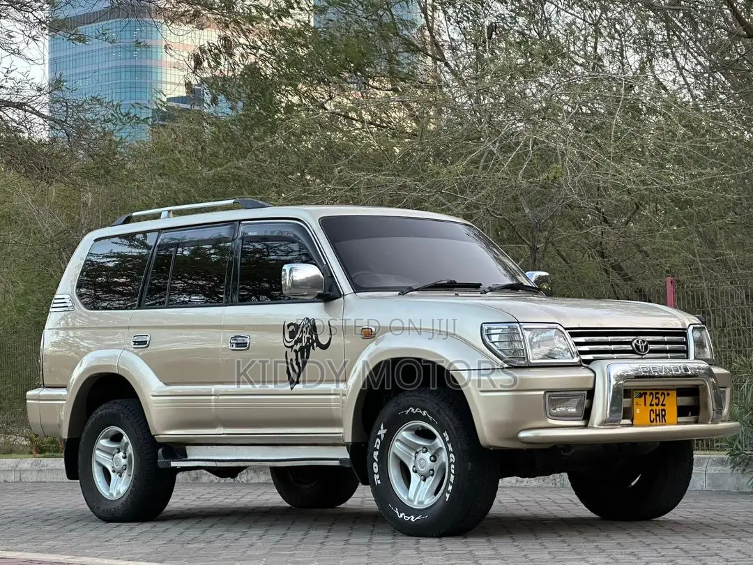 Toyota Land Cruiser Prado 2001 Silver