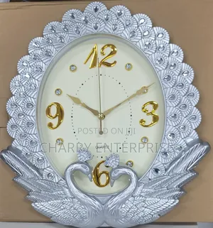 Decorative Wall Clock Classic and Stylish