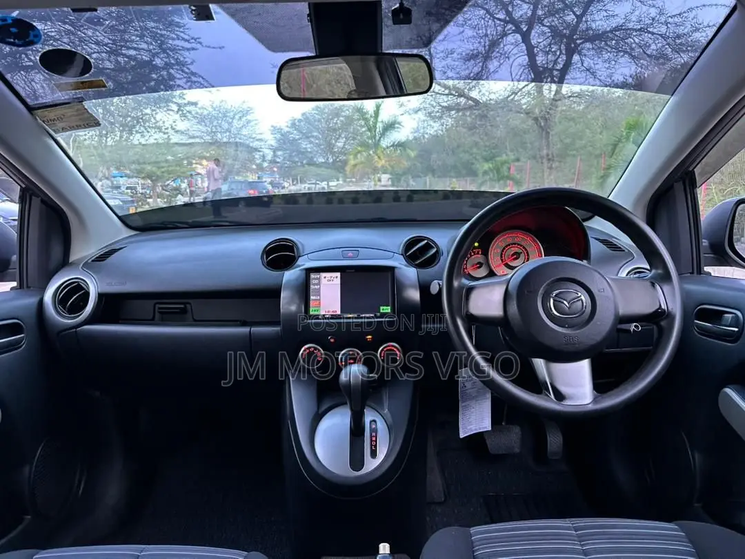 Mazda Demio 2011 Gray
