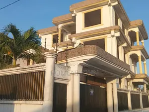 4bdrm Block of Flats in Tanzania Daresalaam, Ilala for sale