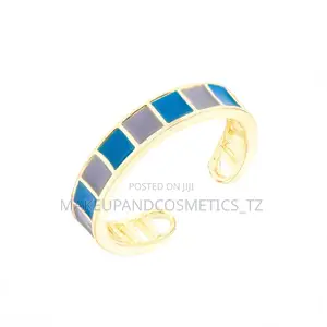 Ring With Varying Shades of Blue and Grey