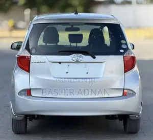 Toyota Ractis 2012 Silver